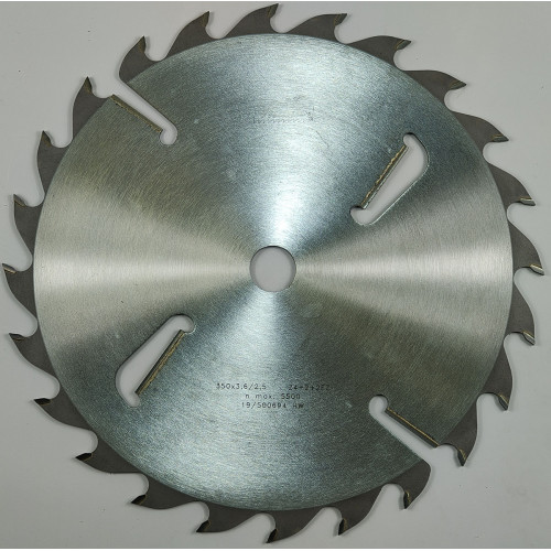 Пильный диск для многопильных станков с подрезными ножами PILANA 300x30x3.2/2.2 z24+4 94.1 FZ